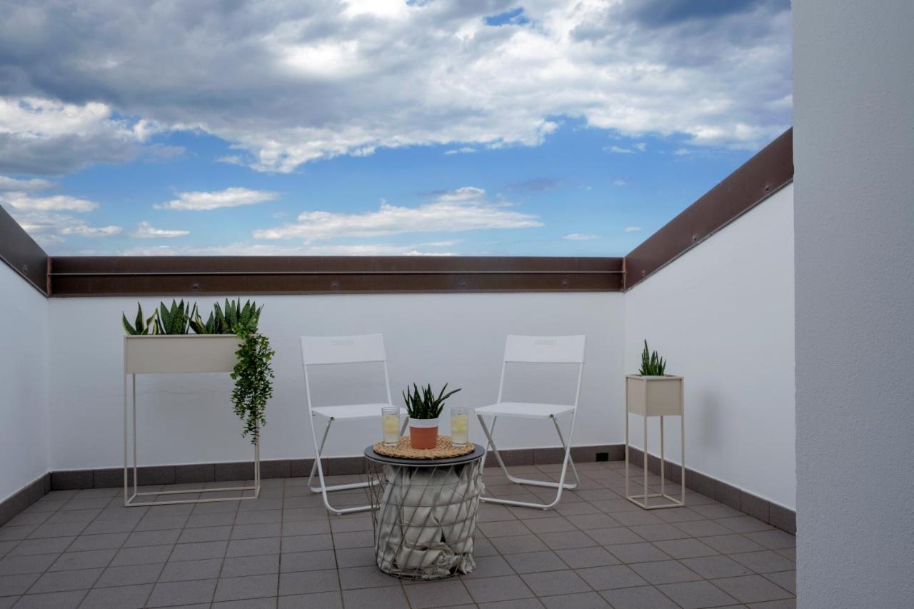 ロクリAndrea'S Houseアパートメント エクステリア 写真